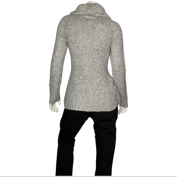 Eddie Bauer sweater - Picture 4 of 7